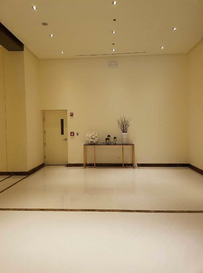 Apartment Sea View At Mactan Newtown Lapu-Lapu City Buitenkant foto