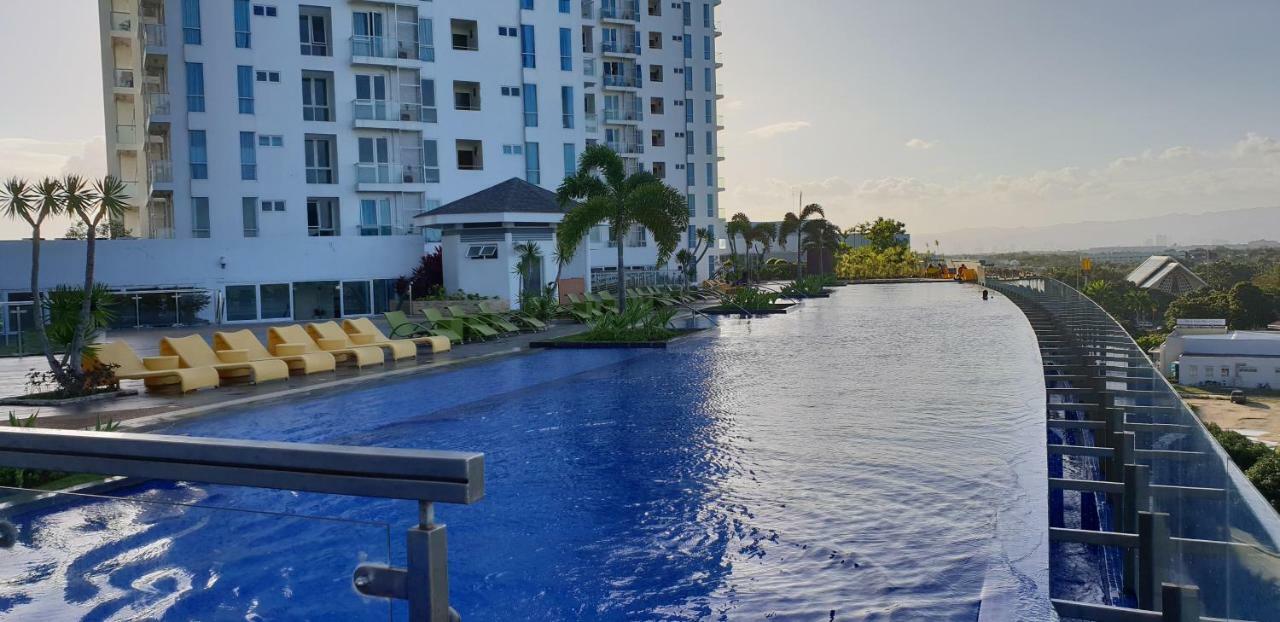 Apartment Sea View At Mactan Newtown Lapu-Lapu City Buitenkant foto