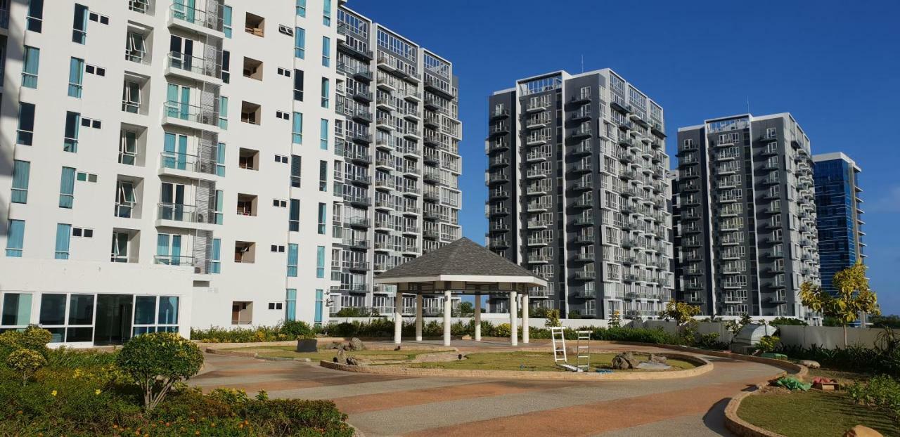 Apartment Sea View At Mactan Newtown Lapu-Lapu City Buitenkant foto