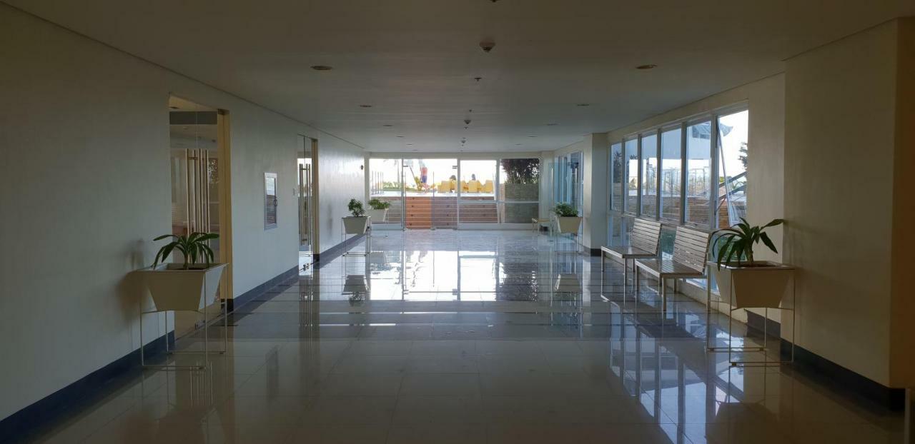 Apartment Sea View At Mactan Newtown Lapu-Lapu City Buitenkant foto